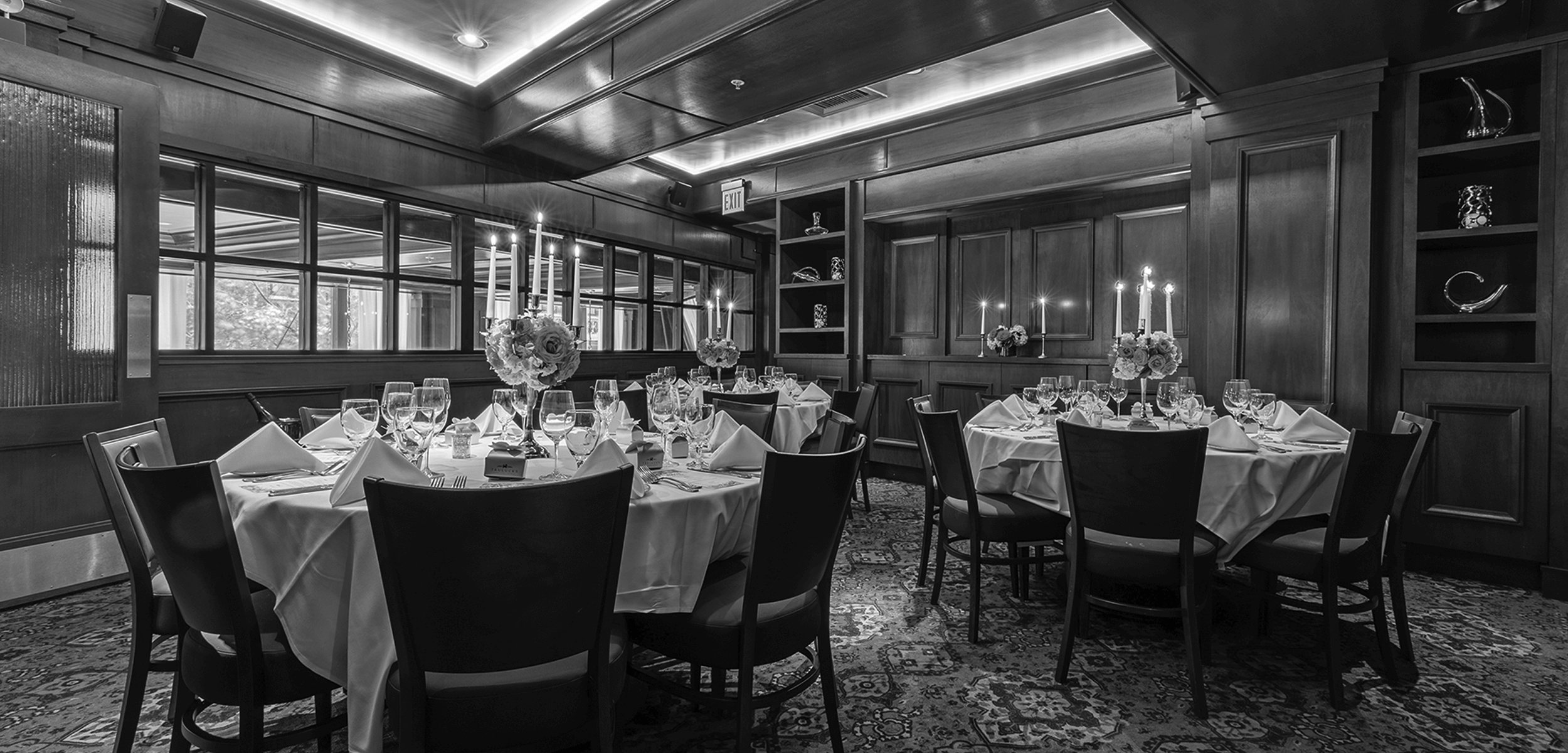 Beautifully lit private dining room in our Downtown Chicago location