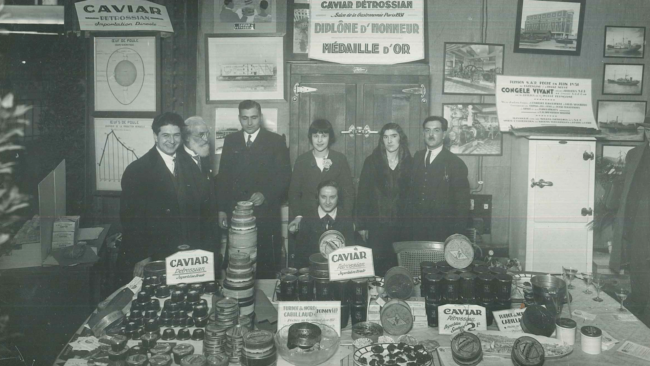 picture of the Petrossian family from the early 1900's