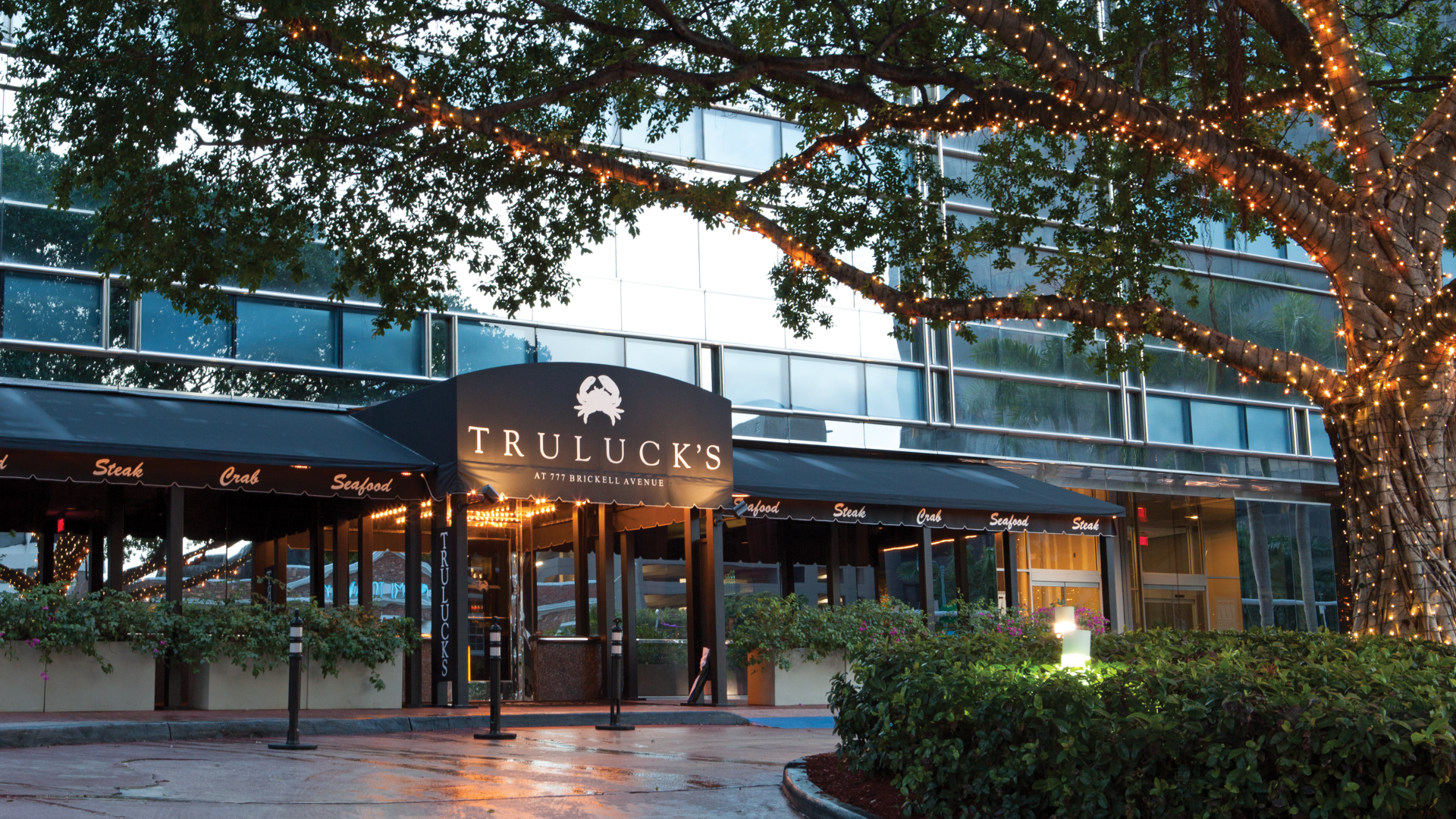 Truluck's Miami exterior at 777 Brickell Avenue, the fine dining seafood restaurant 25 minutes from Hard Rock Stadium for 2026 FIFA World Cup match-day dinners